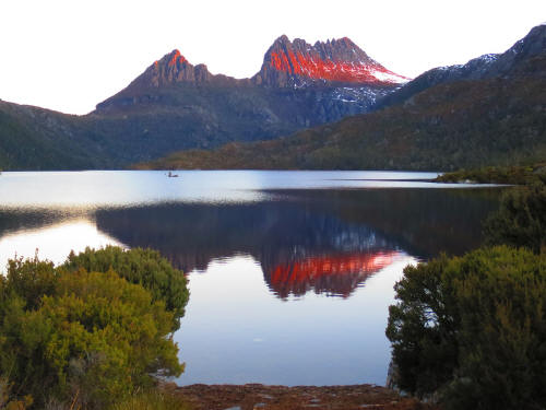 Cradle Mountain at sunset (Tasmania) - August 2014