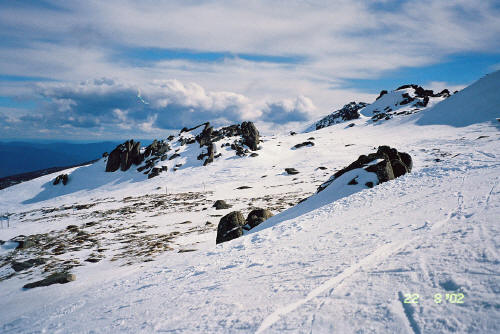 Hiking to the summit of Mt Kosciuszko (New South Wales) - Aug 2002